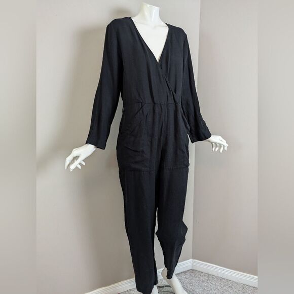 A Piece Apart Black Jumpsuit – Size 4 – Minimalist V-Neck Long Sleeve - Picture 2 of 10